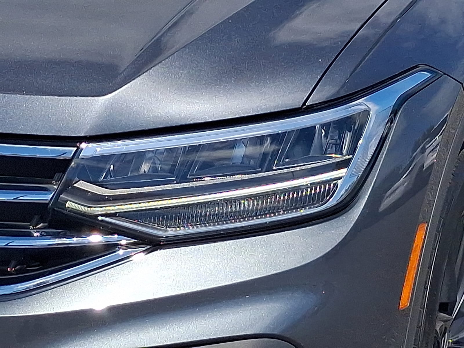 2024 Volkswagen Tiguan SE - Photo 9