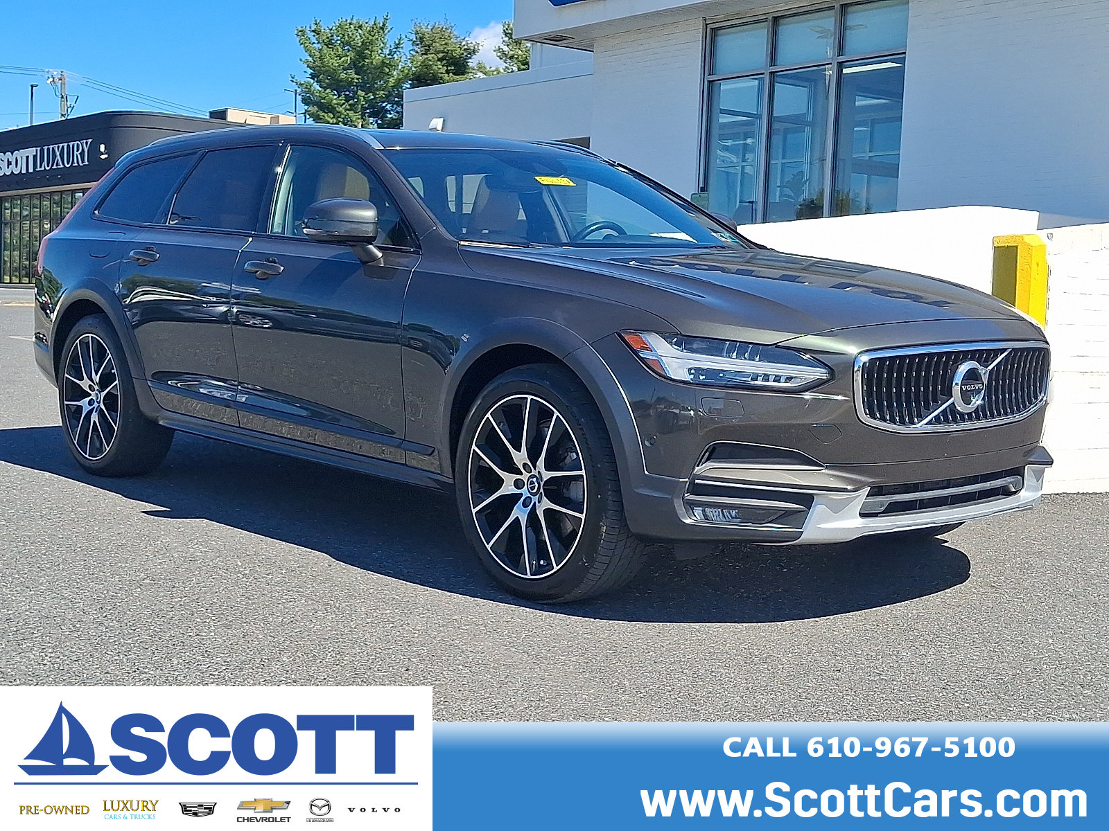 2020 Volvo V90 Cross Country