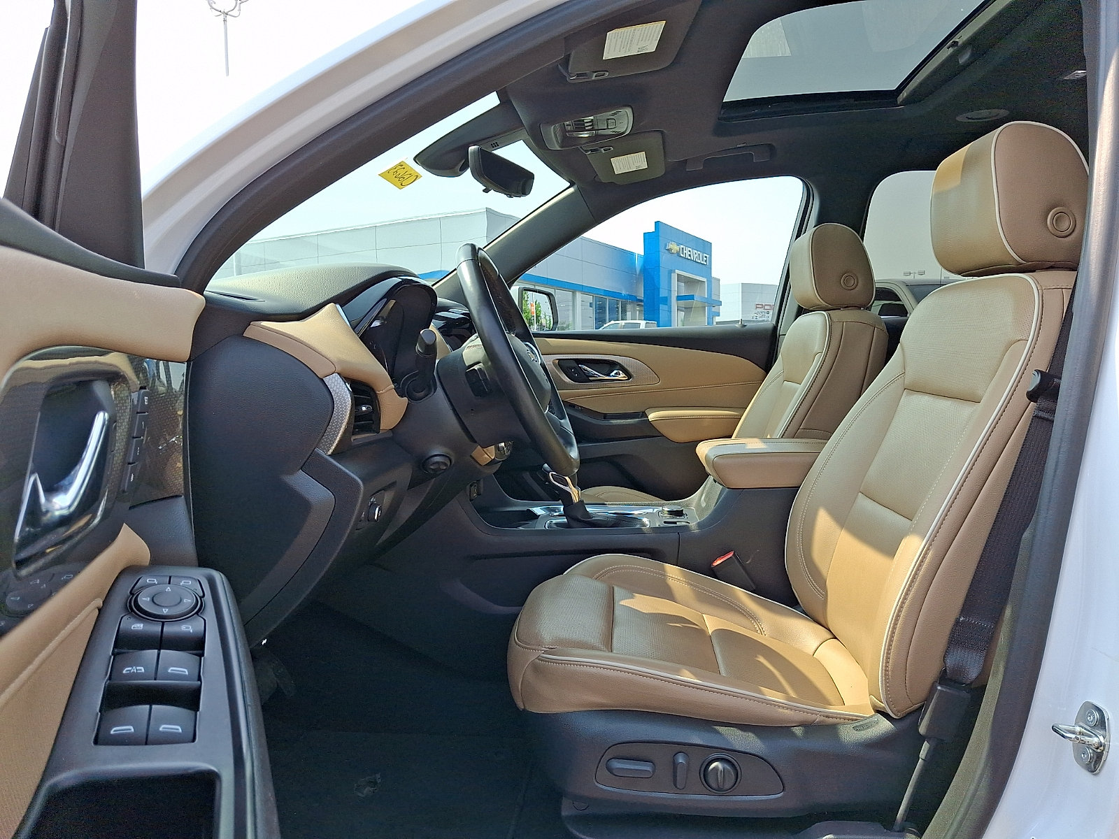 2023 Chevrolet Traverse Premier - Photo 14