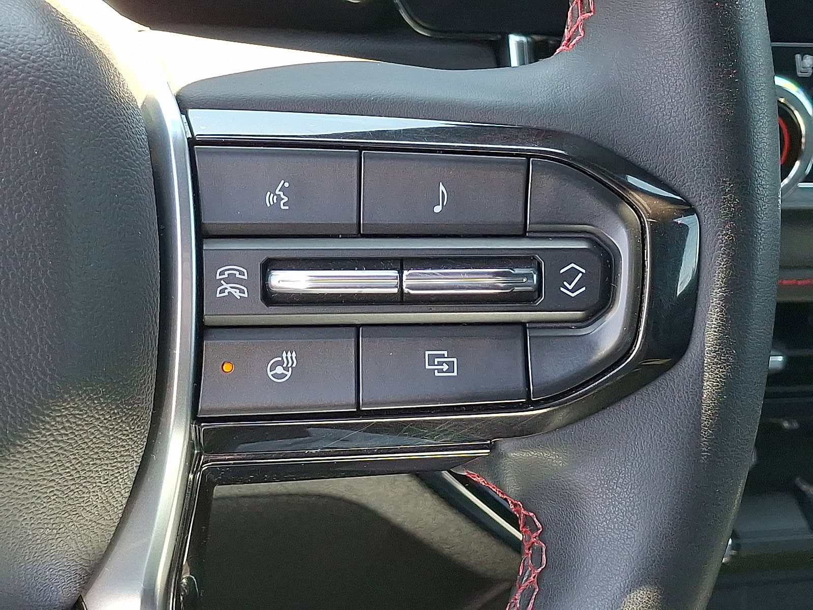 2023 Chevrolet Colorado Z71 - Photo 18