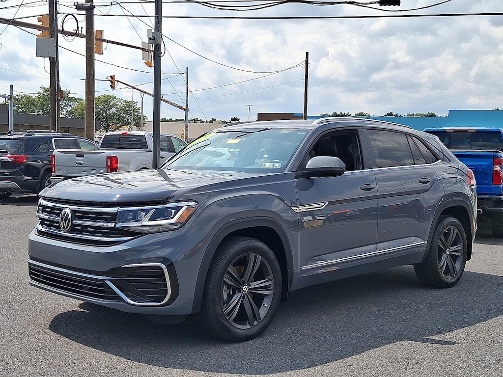 Used 2021 Volkswagen Atlas Cross Sport 3.6L V6 SE w/Technology R-Line 4MOTION SUV