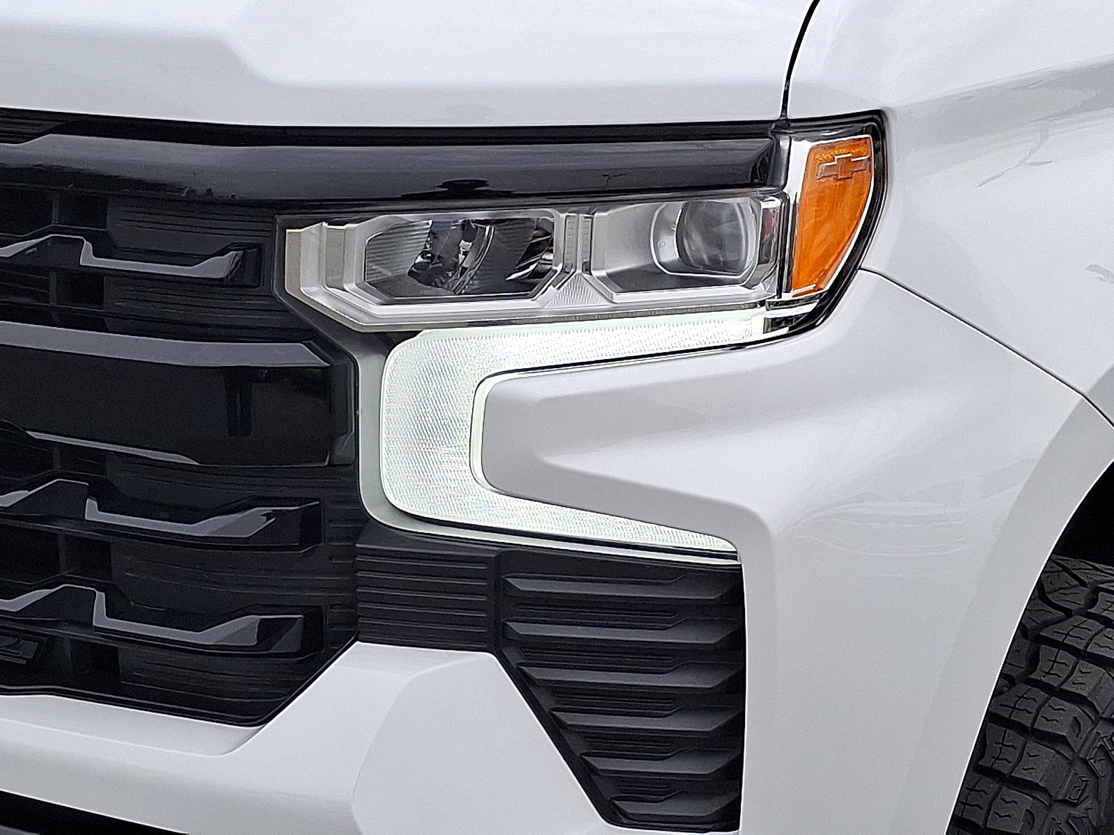 2024 Chevrolet Silverado 1500 LT Trail Boss - Photo 9