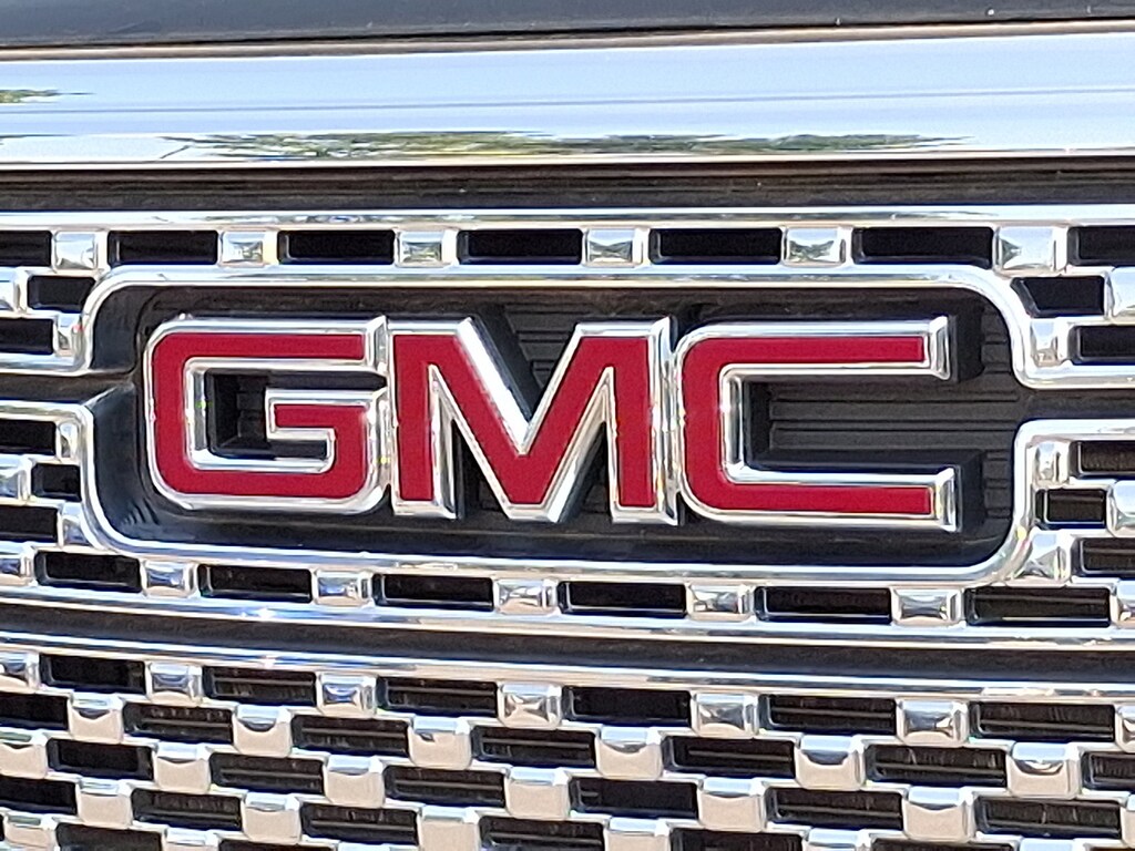 Used 2018 GMC Acadia Denali SUV