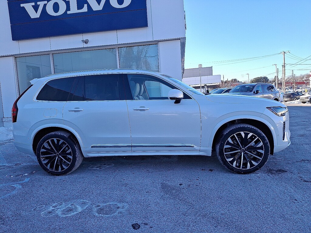 New 2026 Volvo XC90 B6 Ultra 7-Seater SUV