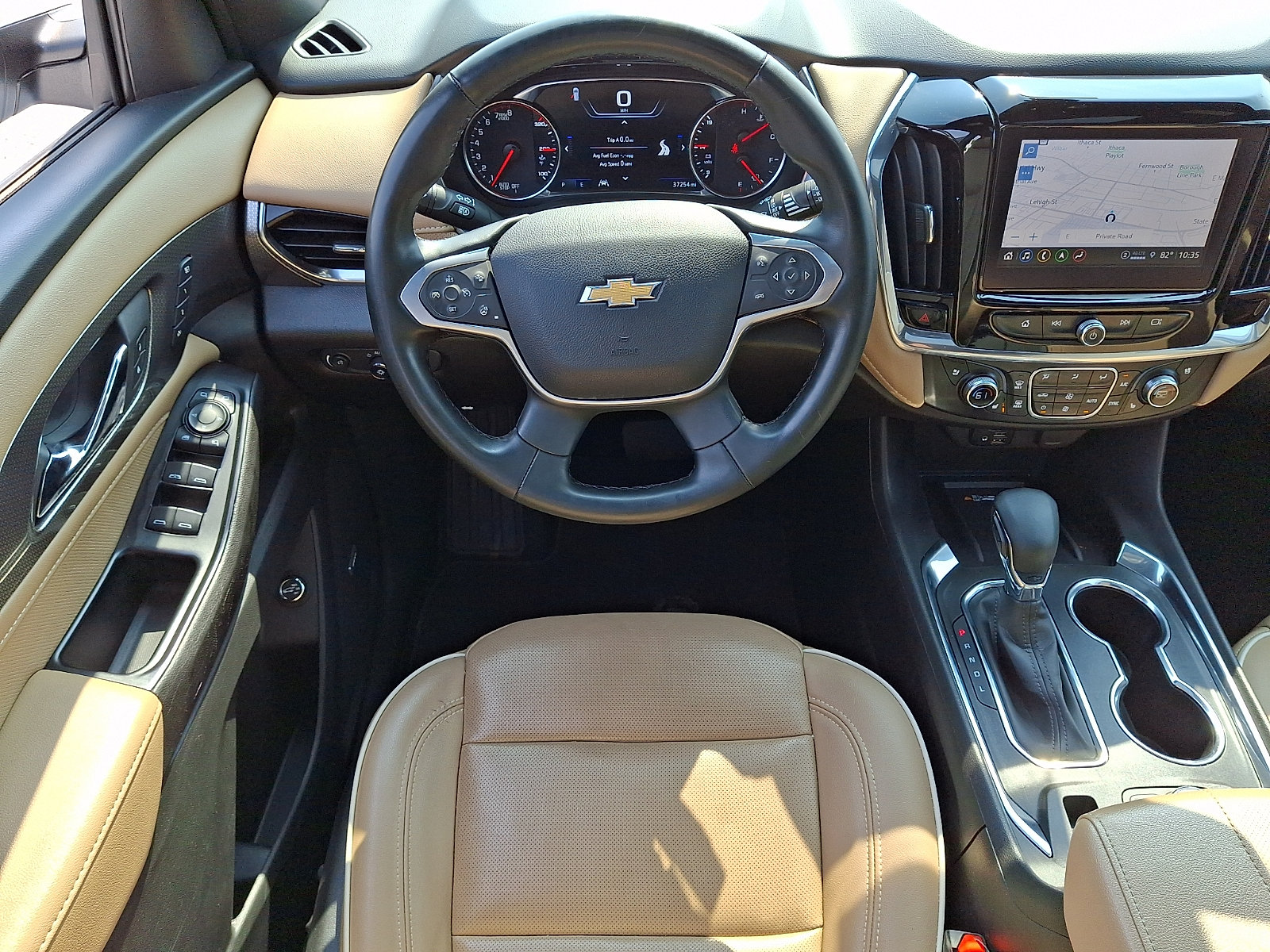 2023 Chevrolet Traverse Premier - Photo 12