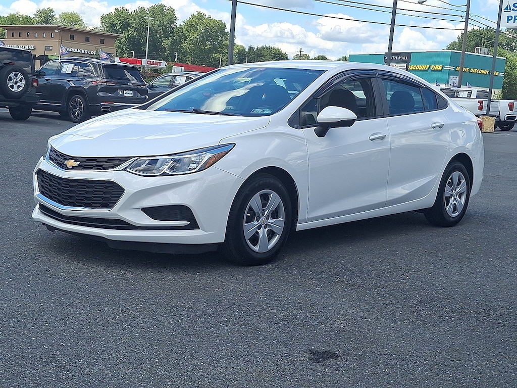 Used 2018 Chevrolet Cruze LS Auto Sedan