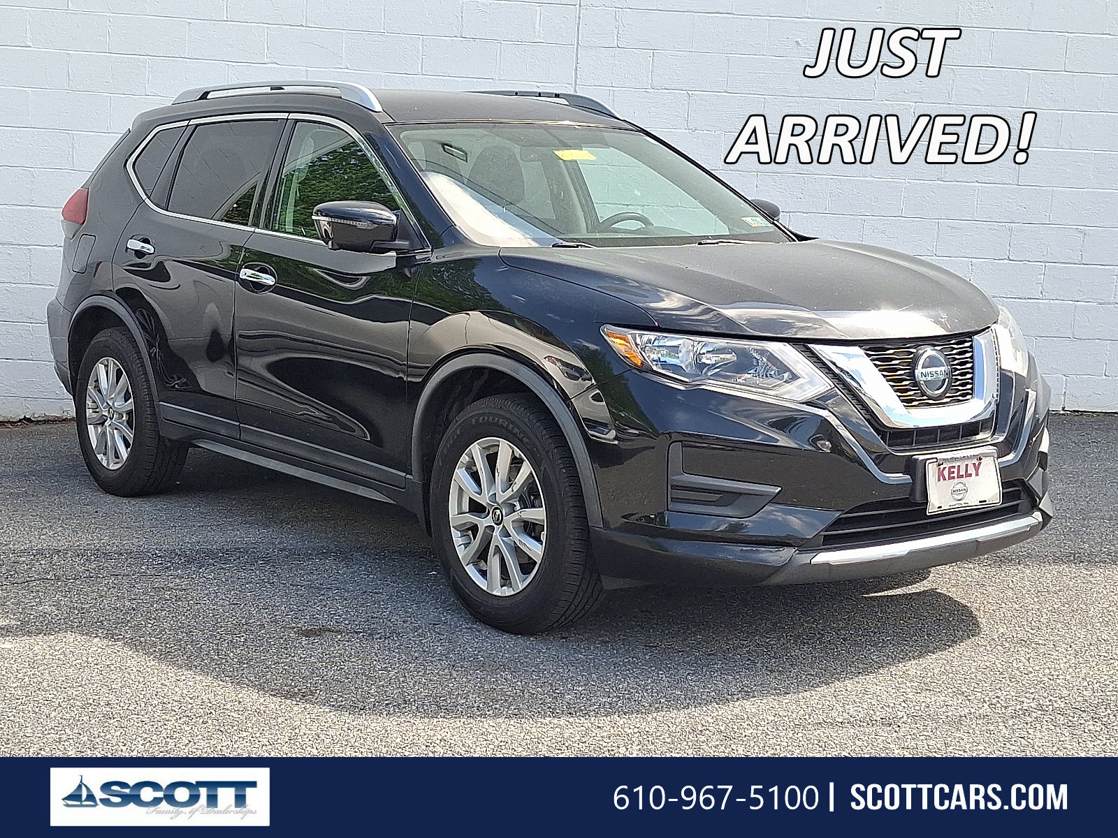 2018 Nissan Rogue SV AWD's photo