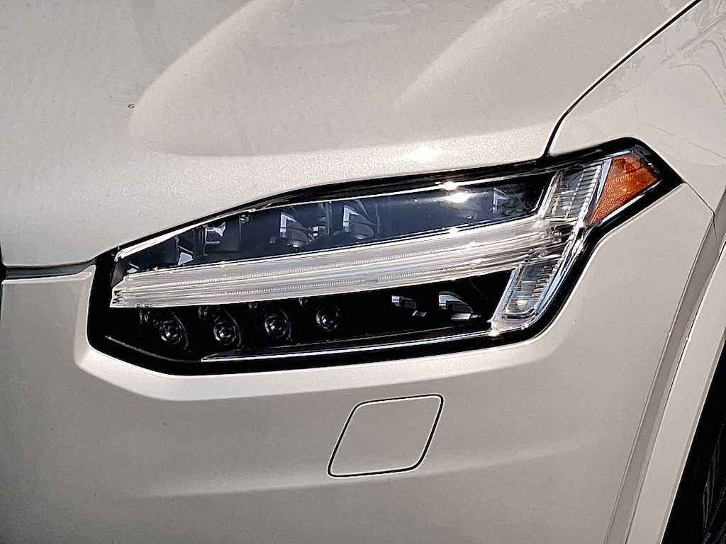 Certified 2025 Volvo XC90 plug-in hybrid T8 Ultra 7-Seater SUV