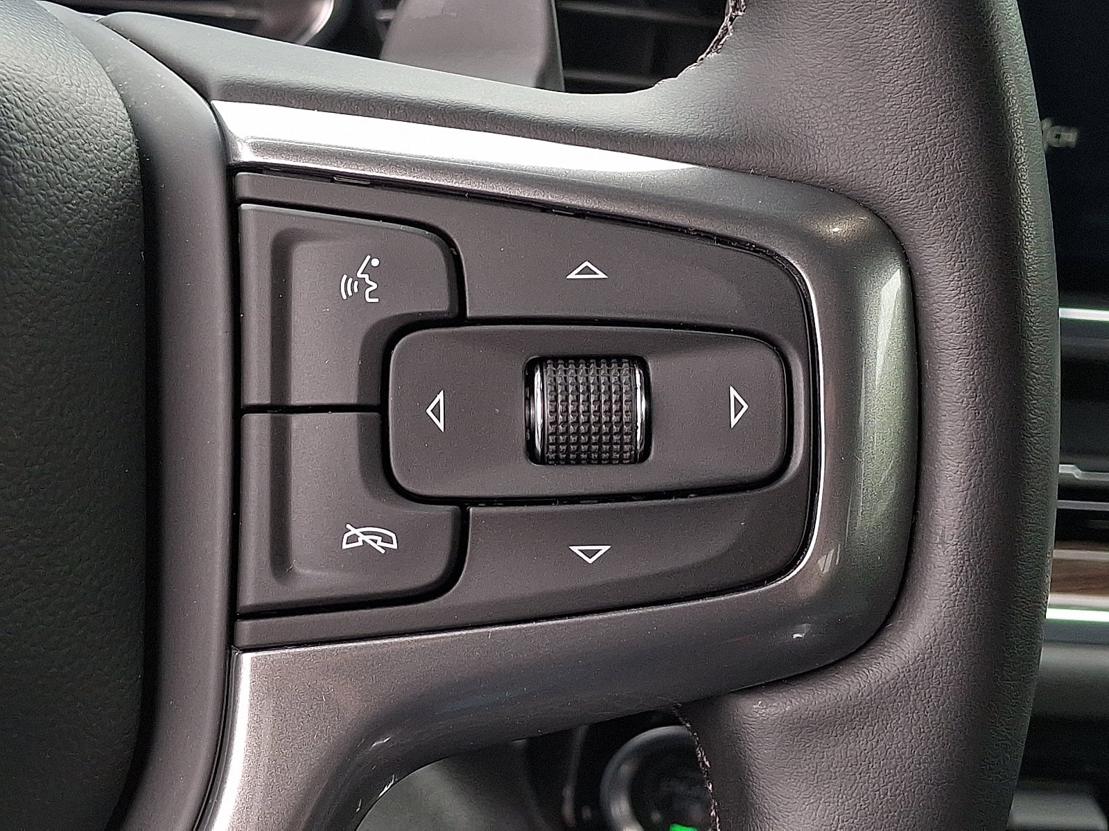 2024 Chevrolet Silverado 1500 LT Trail Boss - Photo 16