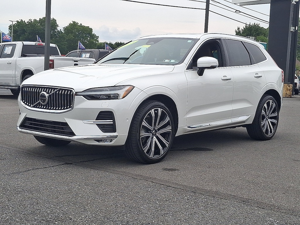 Used 2023 Volvo XC60 B6 AWD Ultimate Bright SUV