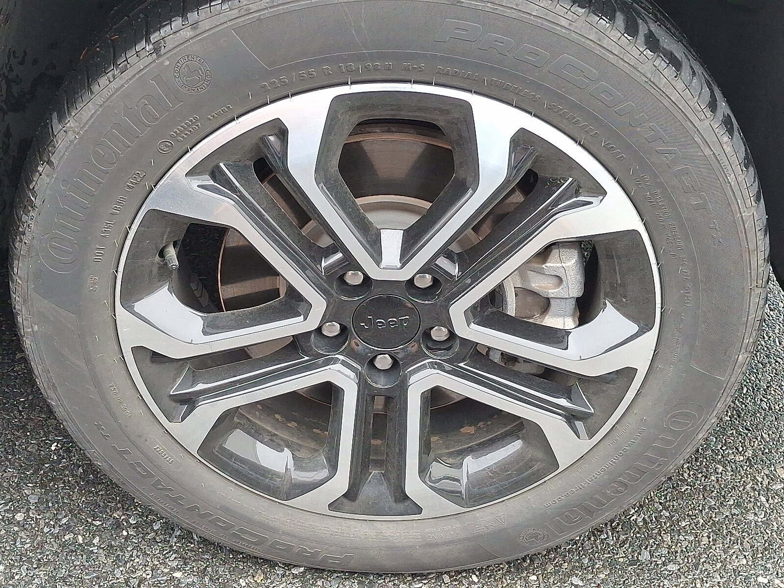 2023 Jeep Compass Limited photo 2