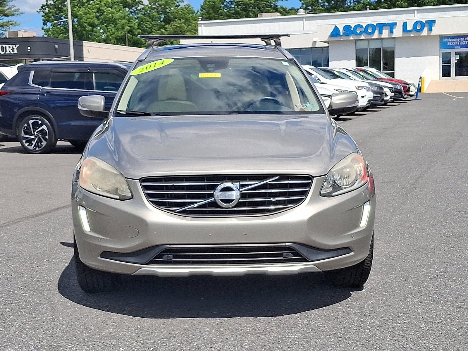 Used 2014 Volvo XC60 T6 with VIN YV4902DZXE2510070 for sale in Allentown, PA