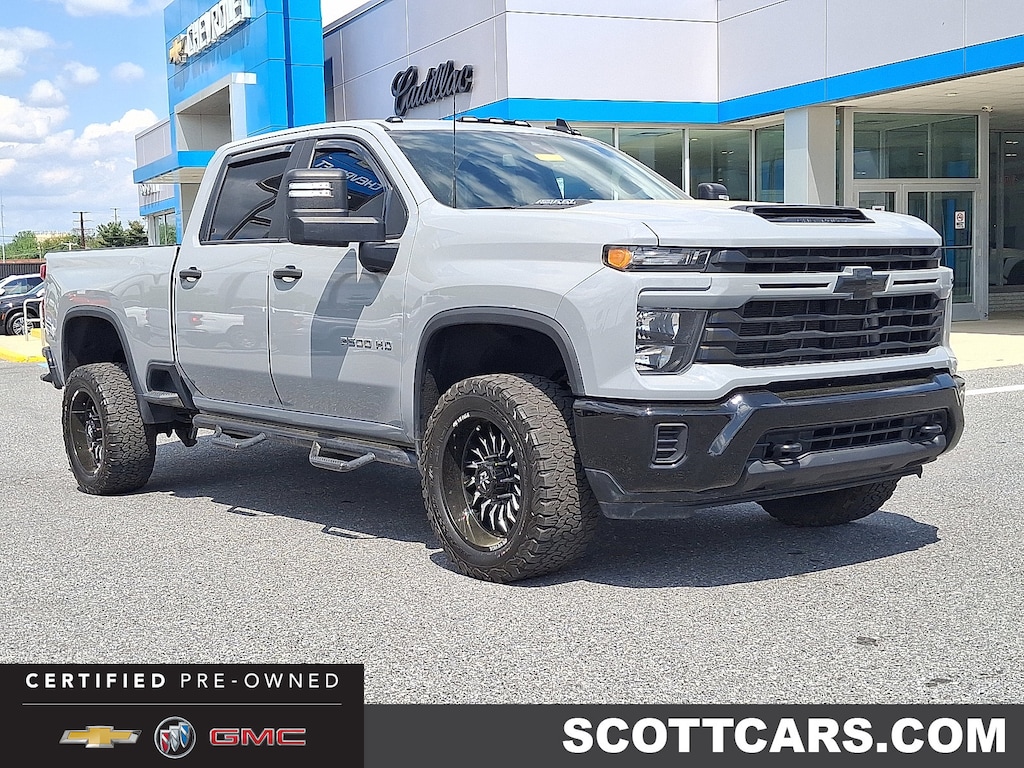 Used 2024 Chevrolet Silverado 2500 HD Custom Truck Crew Cab