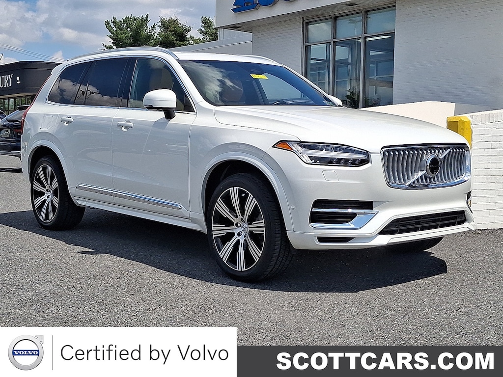 Certified 2025 Volvo XC90 plug-in hybrid T8 Ultra 7-Seater SUV