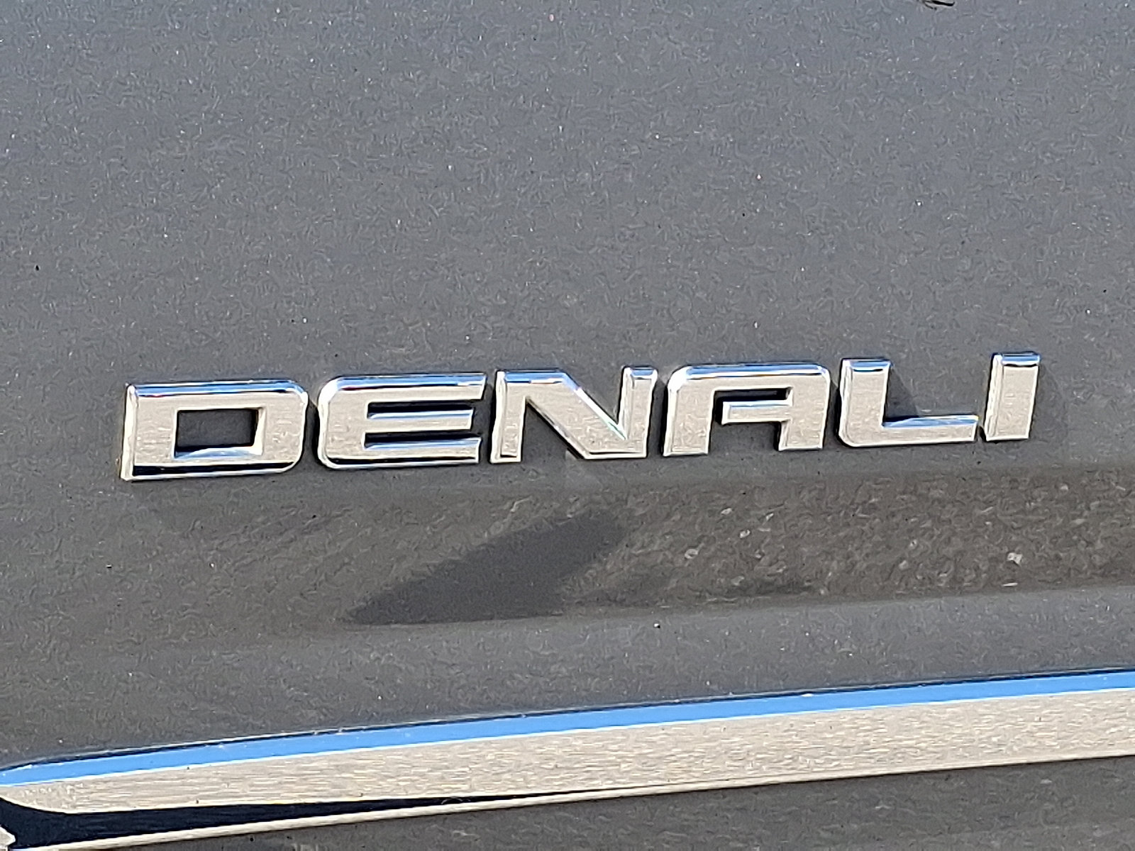 2020 GMC Yukon Denali - Photo 32