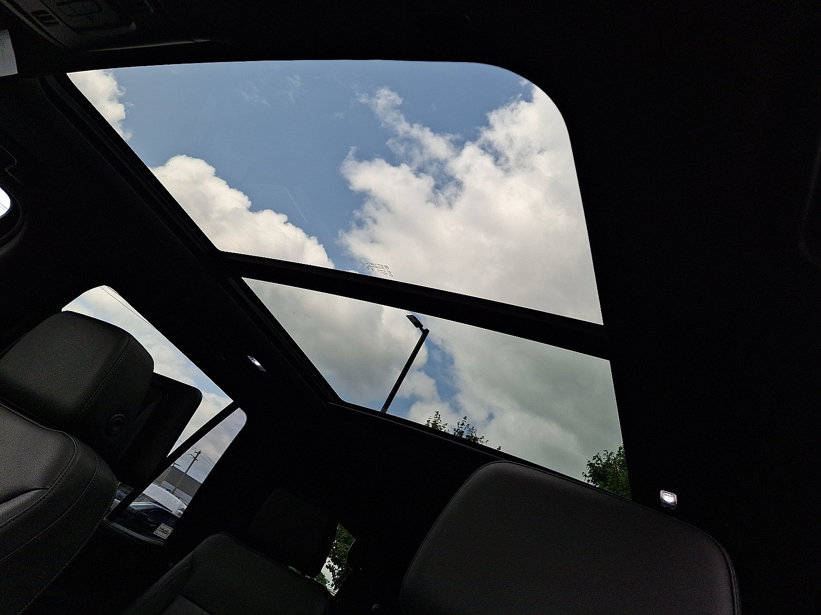 2023 Chevrolet Tahoe LT - Photo 15