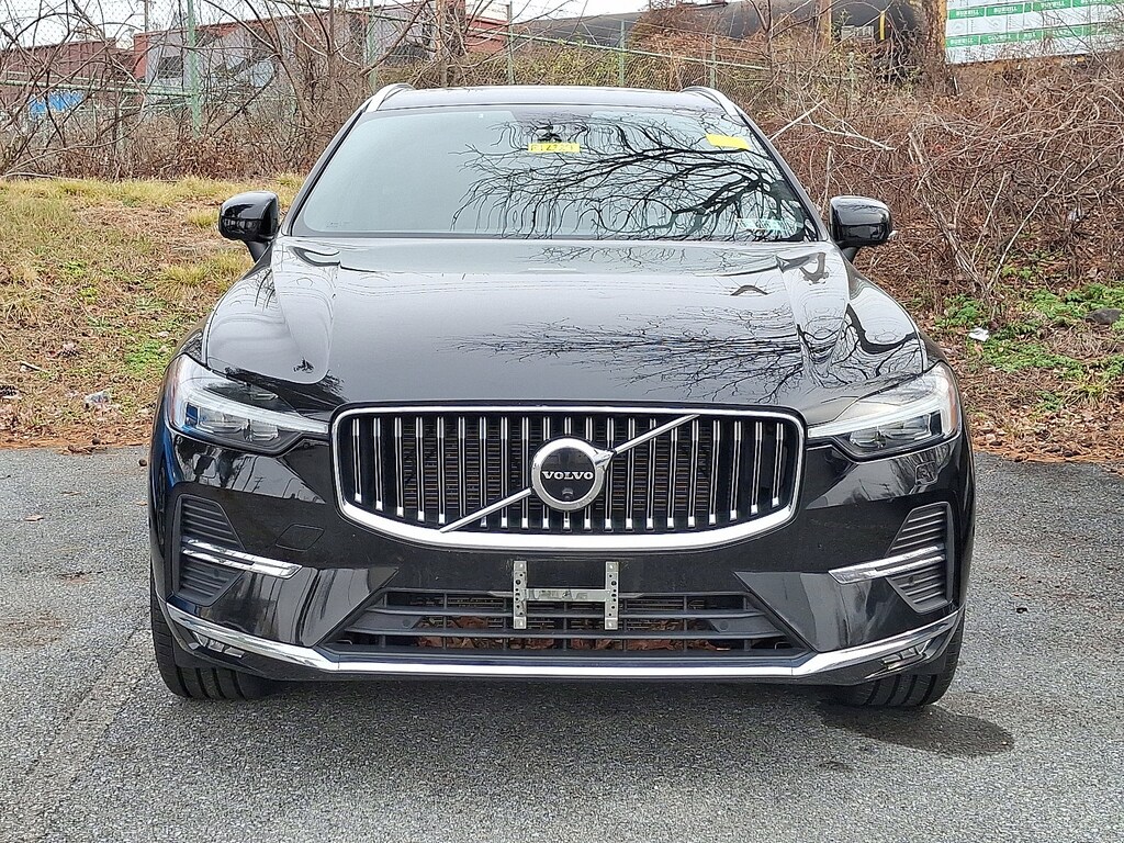 Certified 2023 Volvo XC60 B5 AWD Plus Bright SUV