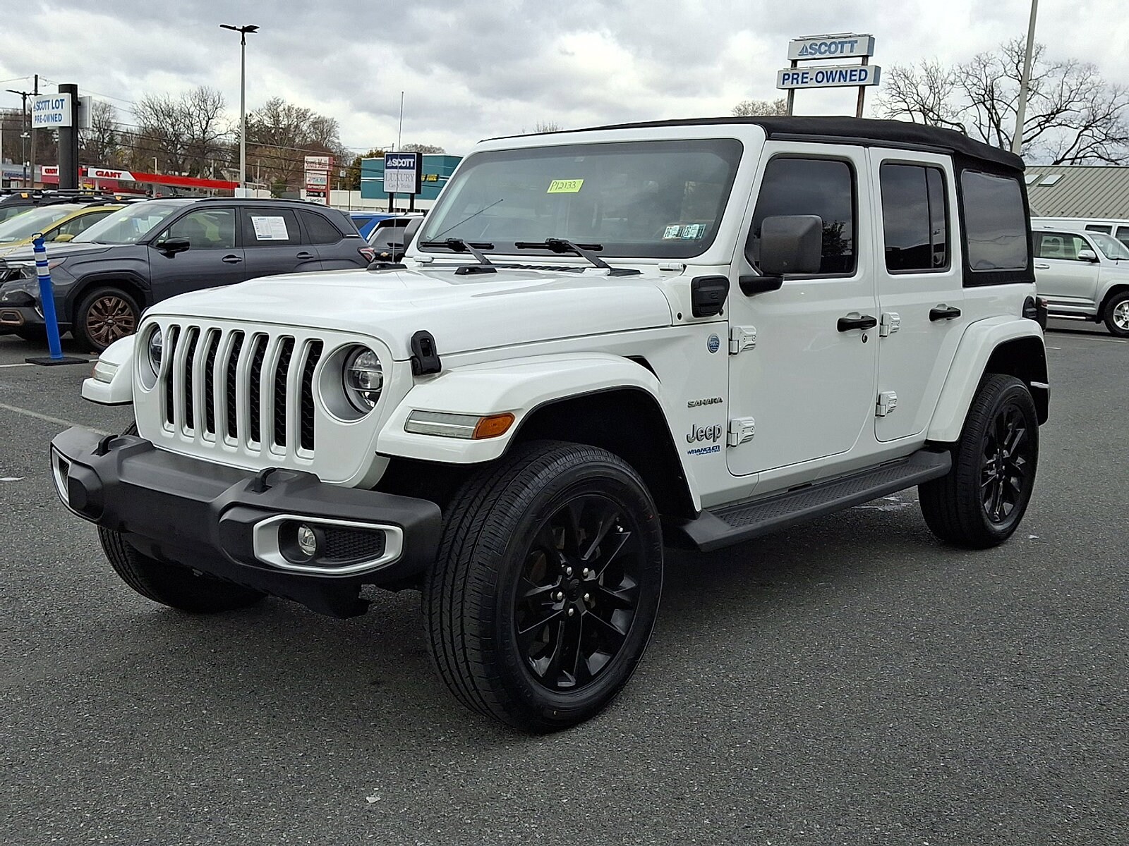 2021 Jeep Wrangler 4xe Unlimited Sahara photo 3