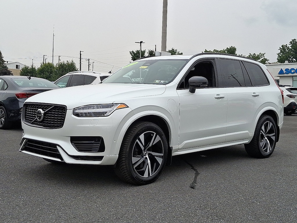 Certified 2023 Volvo XC90 Recharge Plug-In Hybrid Plus Dark 7-Seater SUV
