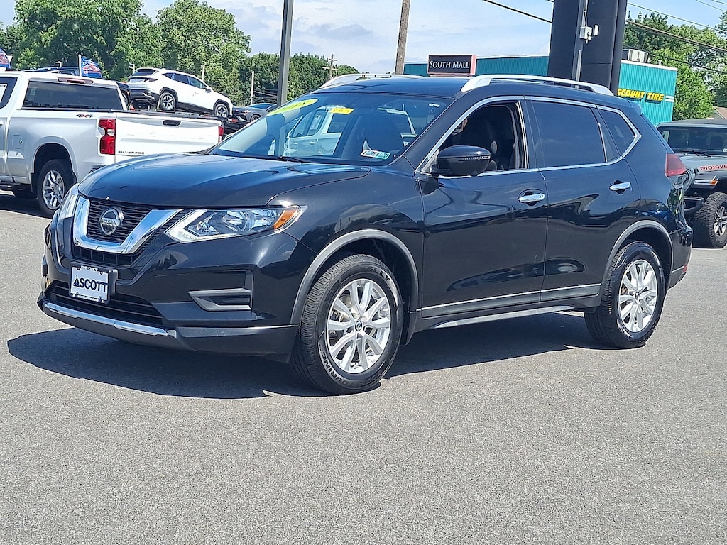 Used 2018 Nissan Rogue SV SUV