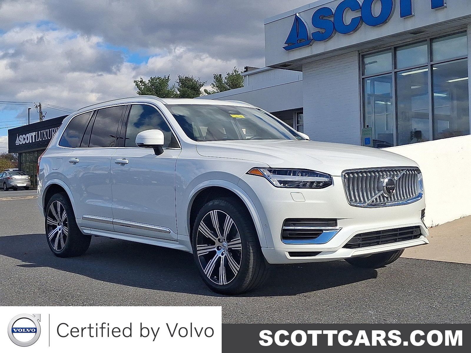 2025 Volvo XC90 Ultra's photo
