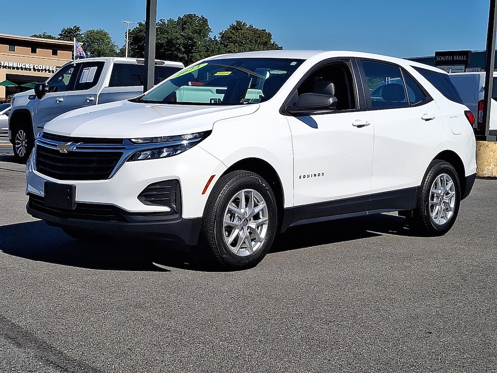 Used 2023 Chevrolet Equinox LS w/1LS SUV