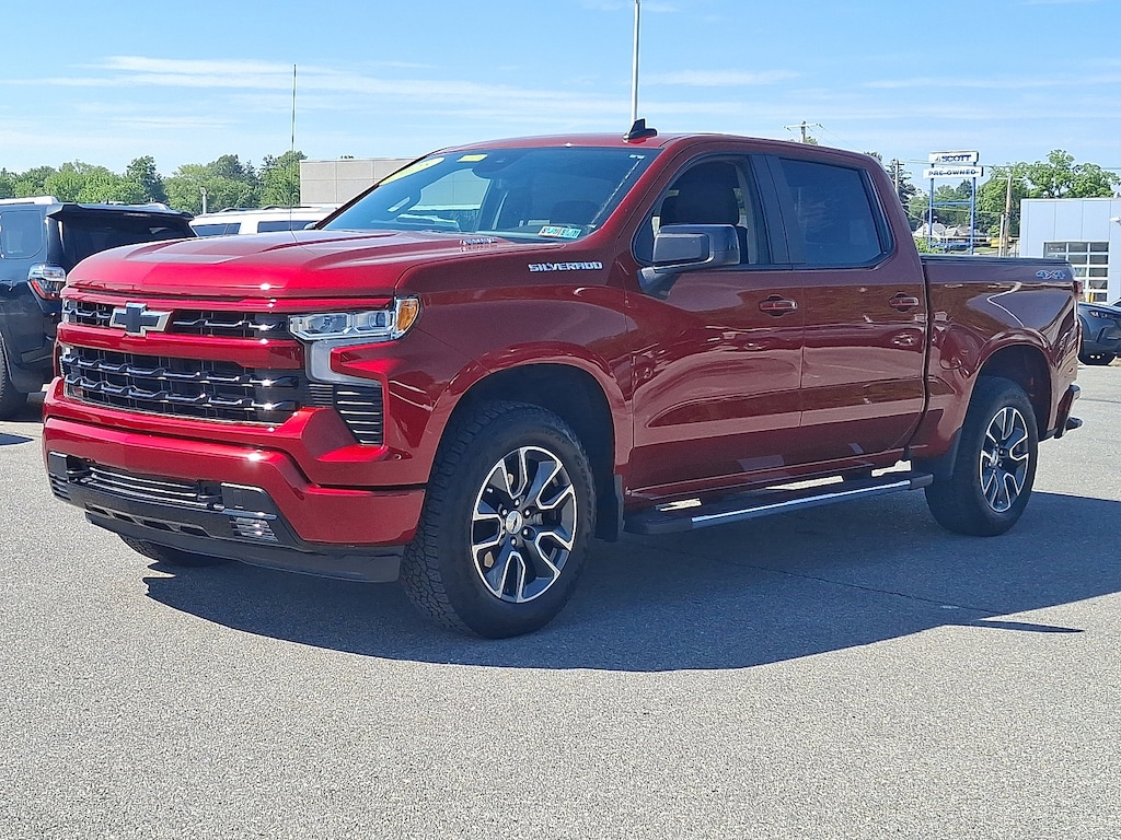 Used 2025 Chevrolet Silverado 1500 RST Truck Crew Cab