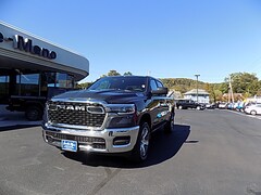 2025 Ram 1500 TRADESMAN CREW CAB 4X4 5'7 BOX Pickup