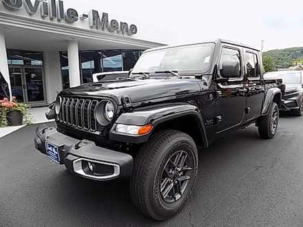 2025 Jeep Gladiator SPORT S 4X4 Pickup