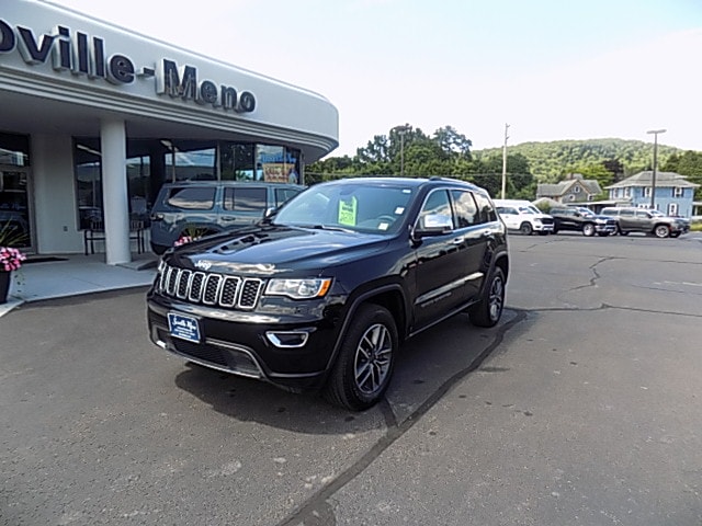 Black 2019 Jeep Grand Cherokee SUV / Crossover Four-Wheel Drive 