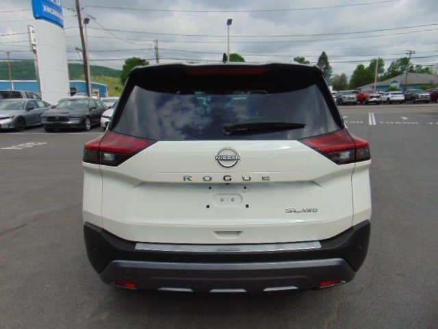 2023 Nissan Rogue SL - Photo 6