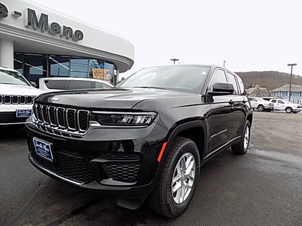 2026 Jeep Grand Cherokee LAREDO X 4X4 Sport Utility