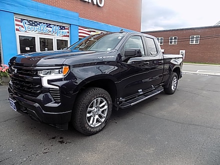2022 Chevrolet Silverado 1500 RST Double Cab 4WD