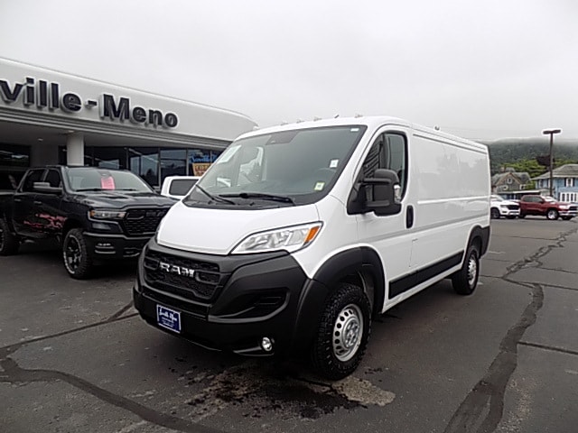 White 2025 RAM ProMaster Van Front-Wheel Drive 