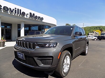 2026 Jeep Grand Cherokee LAREDO X 4X4 Sport Utility