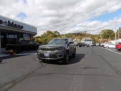 2025 Jeep Grand Cherokee LIMITED 4X4 Sport Utility