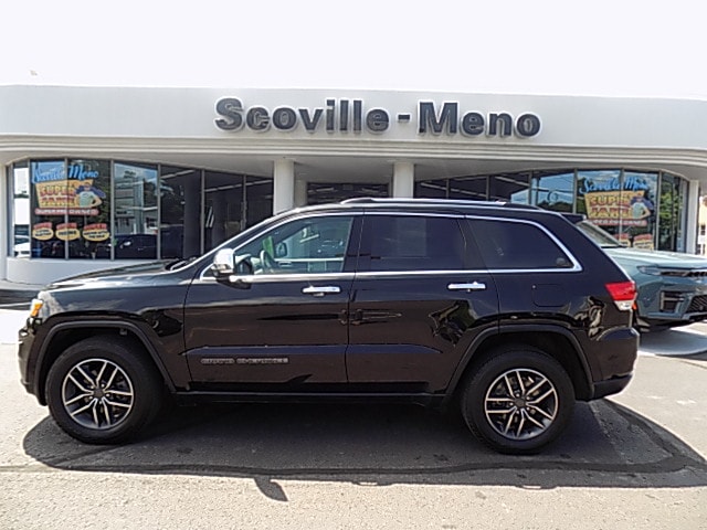 View vehicle photo 7