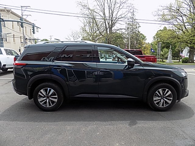 2022 Nissan Pathfinder SL - Photo 6