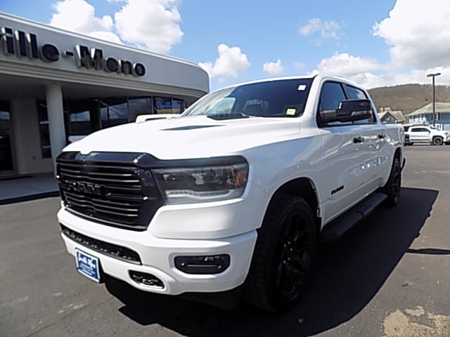 2023 RAM 1500 Laramie 4x4 Crew Cab 5'7's photo