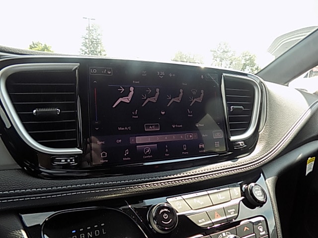 2027 Chrysler Pacifica Select - Photo 11