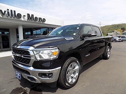 2022 Ram 1500 Big Horn Crew Cab 4WD
