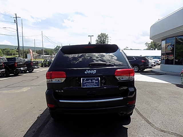 View vehicle photo 5