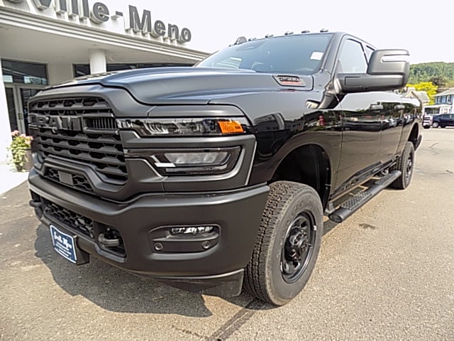 2025 Ram 2500 TRADESMAN CREW CAB 4X4 6'4 BOX