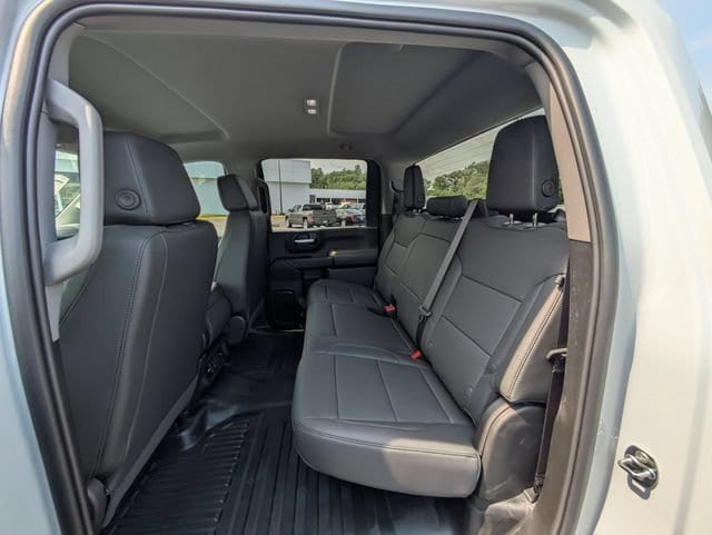 2026 GMC Sierra 3500 Chassis Cab Pro - Photo 25