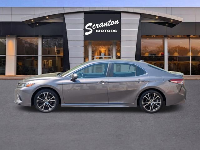 Used 2019 Toyota Camry SE with VIN 4T1B11HK7KU159882 for sale in Vernon, CT
