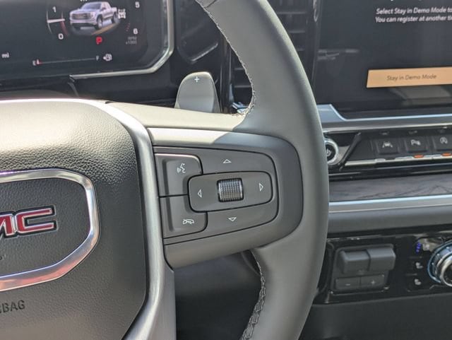 2026 GMC Sierra 1500 SLT - Photo 18