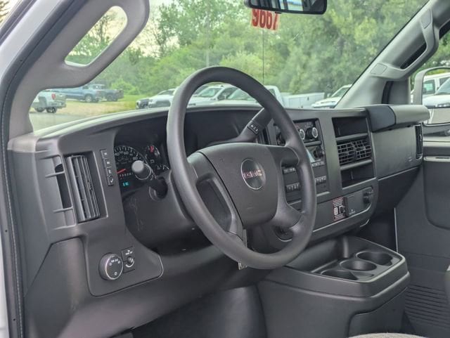 2026 GMC Savana Cargo Work Van - Photo 14