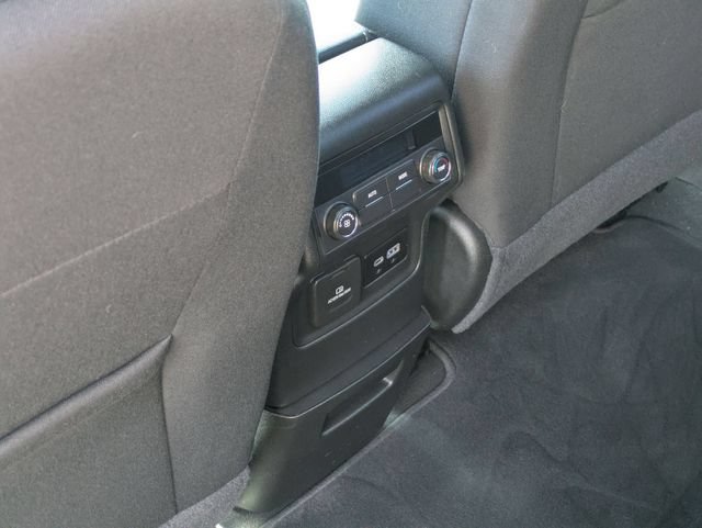 2023 GMC Acadia SLE - Photo 32