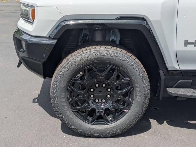 2026 GMC HUMMER EV 2X - Photo 10