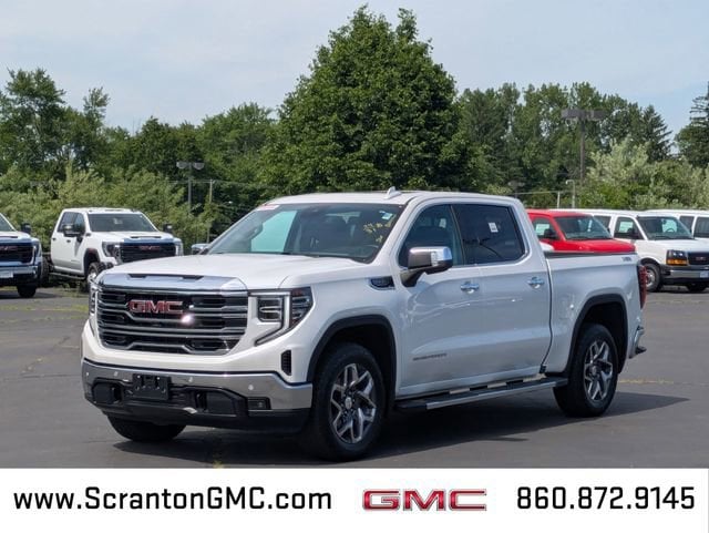 2024 GMC Sierra 4WD Crew Cab Short Box SLT's photo